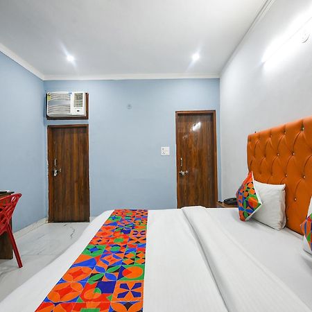 Fabhotel Wonderland Studio Rooms Gurgaon Exteriör bild