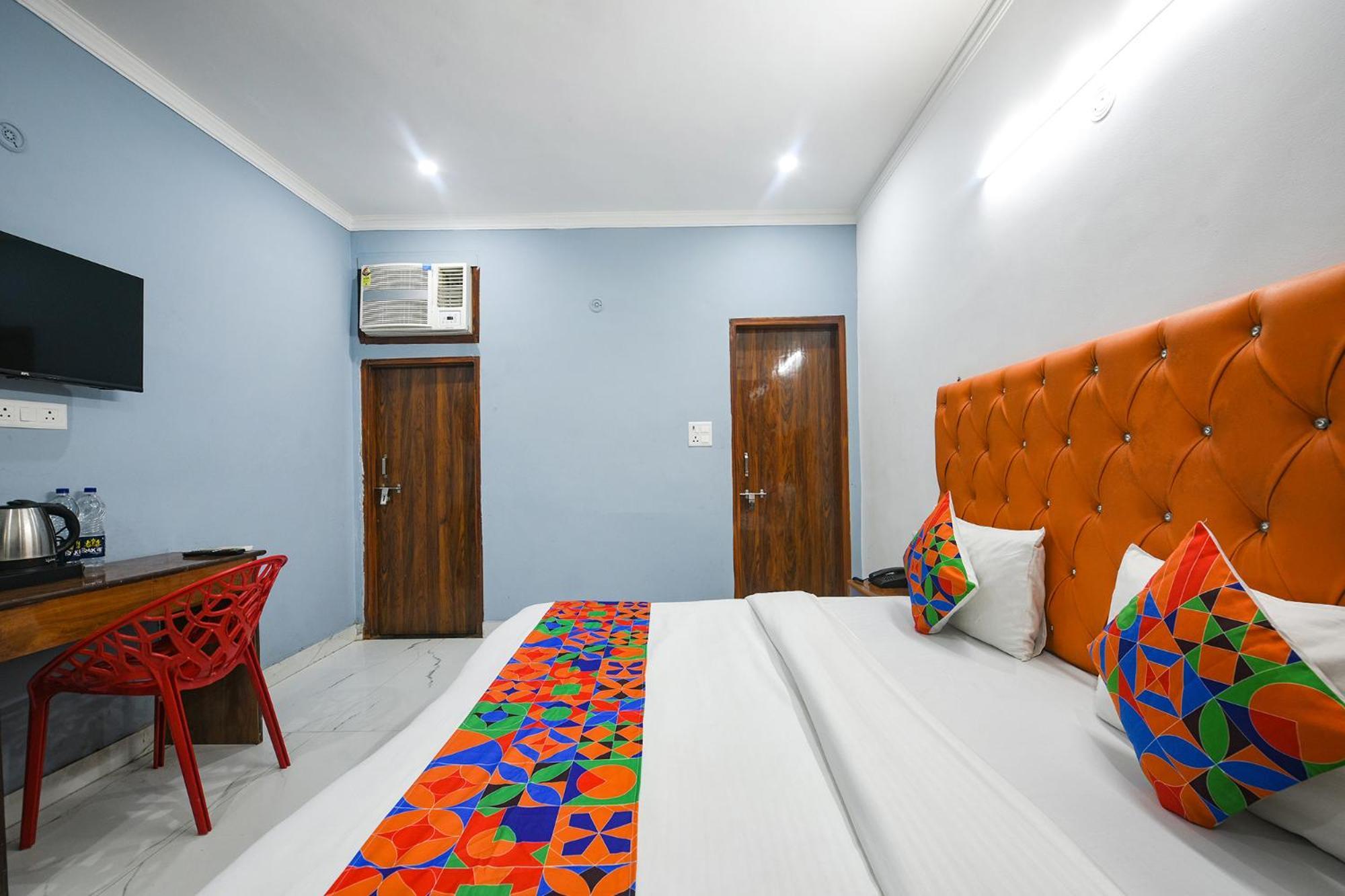 Fabhotel Wonderland Studio Rooms Gurgaon Exteriör bild
