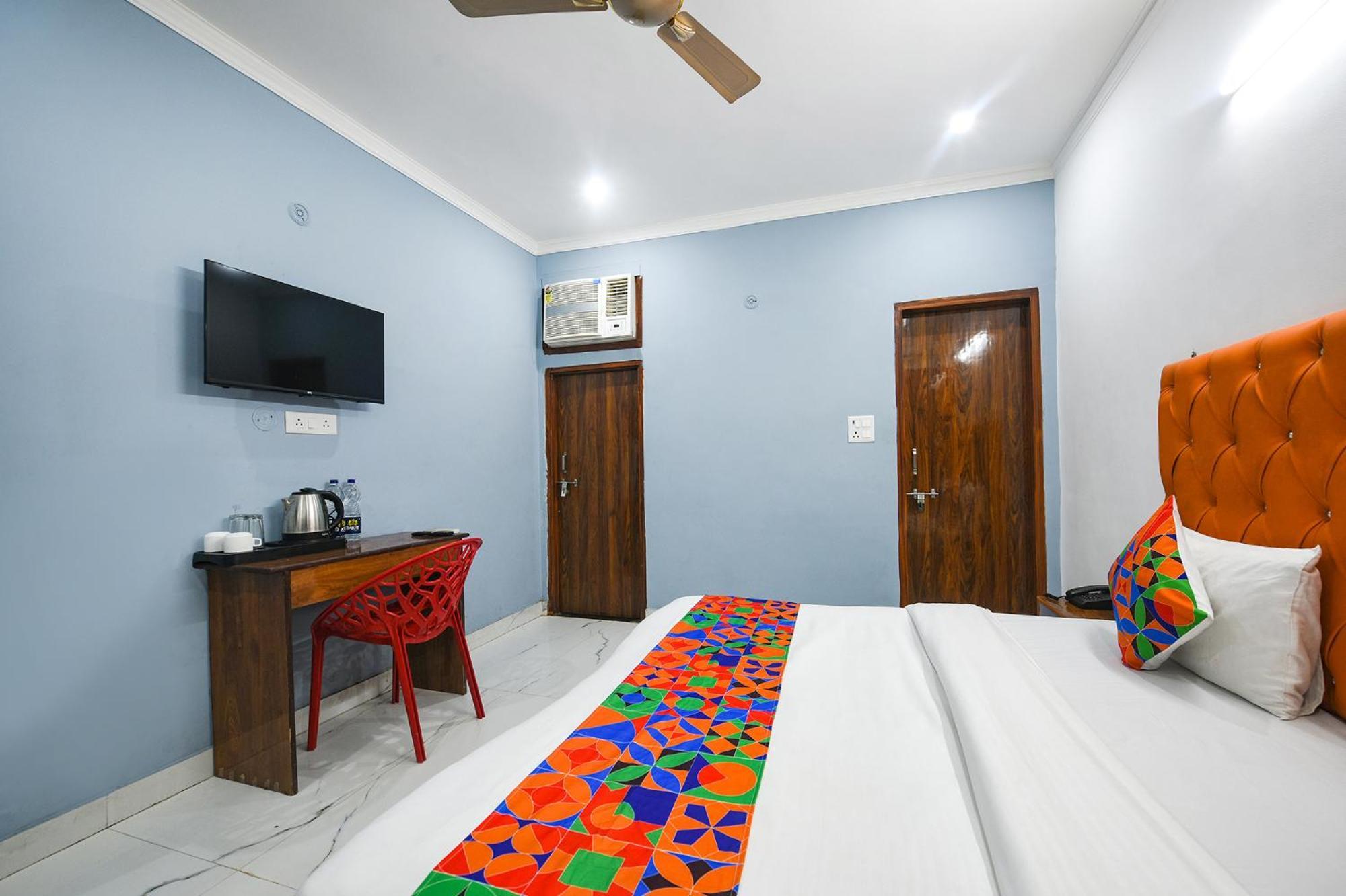 Fabhotel Wonderland Studio Rooms Gurgaon Exteriör bild