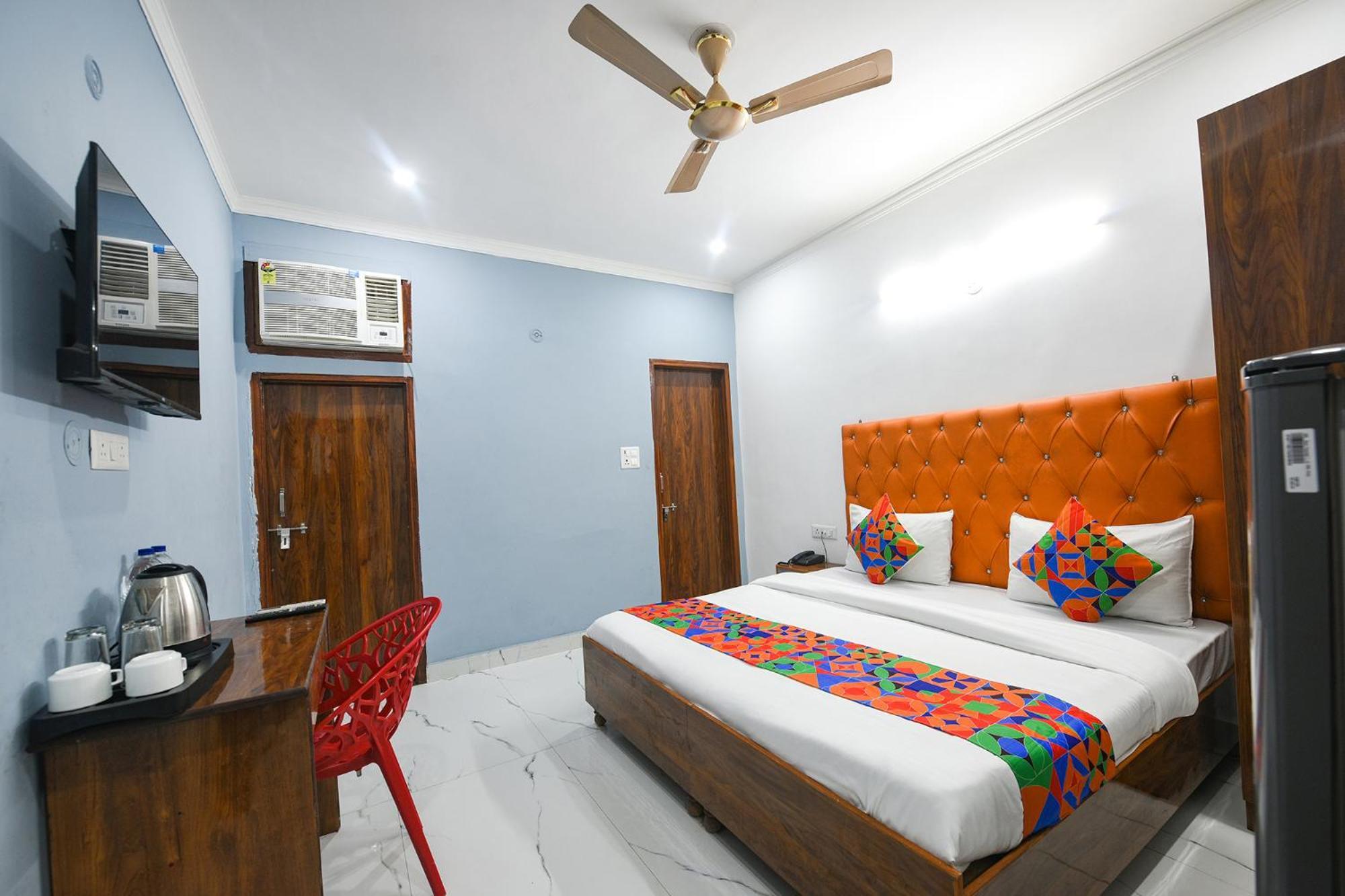 Fabhotel Wonderland Studio Rooms Gurgaon Exteriör bild