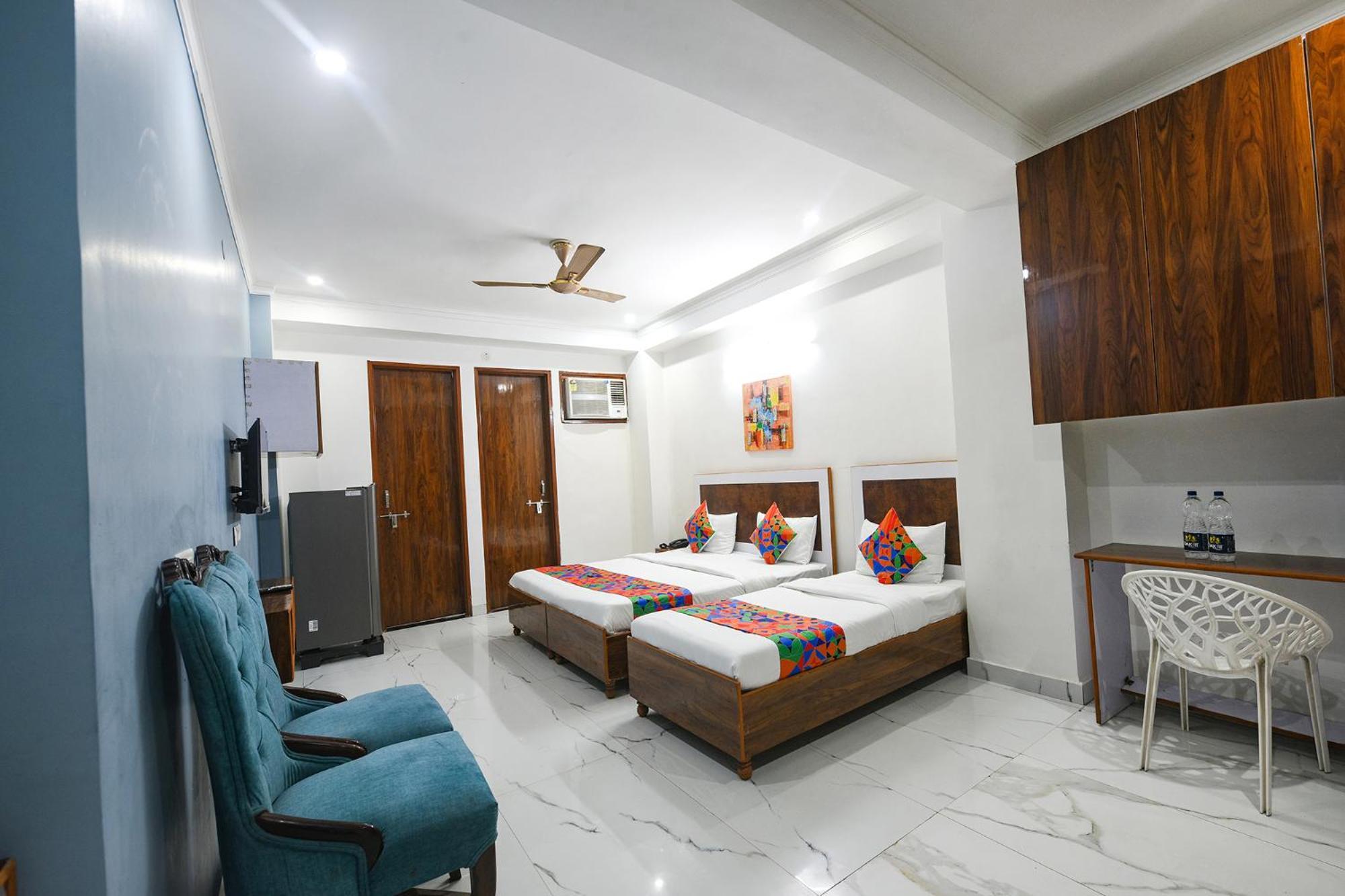 Fabhotel Wonderland Studio Rooms Gurgaon Exteriör bild
