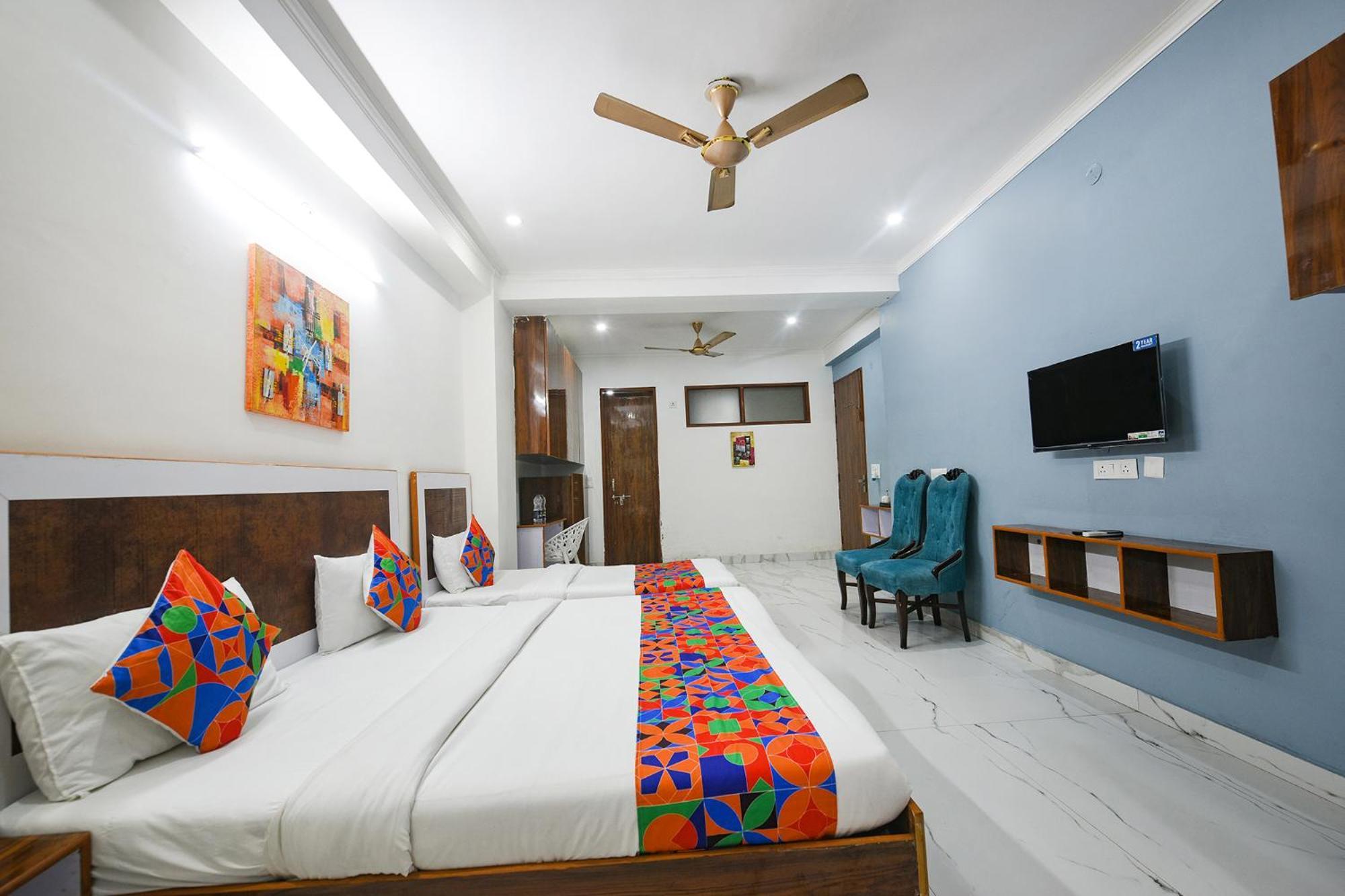 Fabhotel Wonderland Studio Rooms Gurgaon Exteriör bild