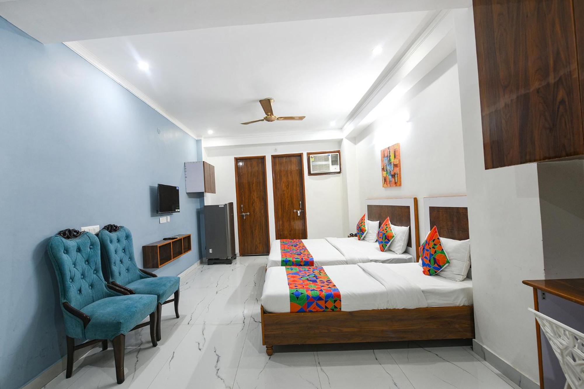 Fabhotel Wonderland Studio Rooms Gurgaon Exteriör bild