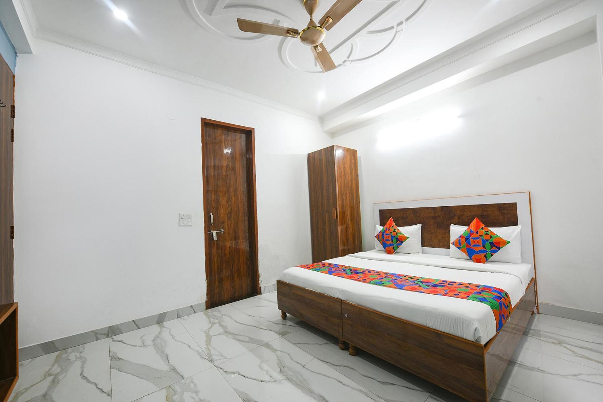 Fabhotel Wonderland Studio Rooms Gurgaon Exteriör bild